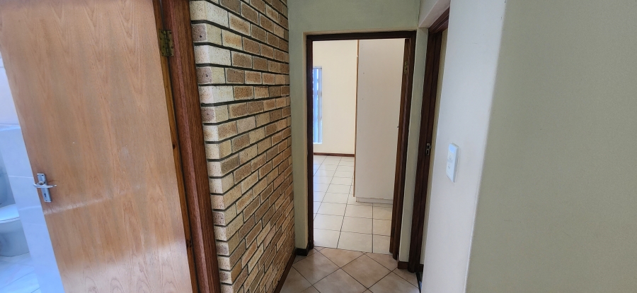 5 Bedroom Property for Sale in Dana Bay Western Cape